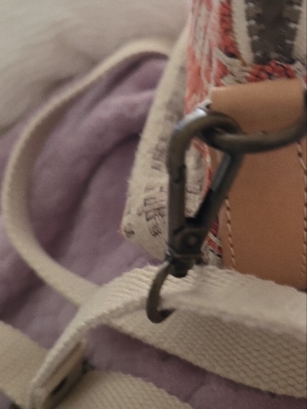 Pendleton Woven Tribal Crossbody Bag in Rust and Cream - Picture 3 of 15